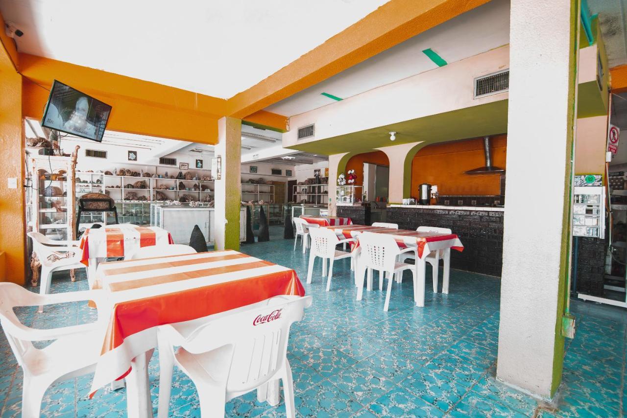 Oyo Hotel Maribel Bermejillo 外观 照片